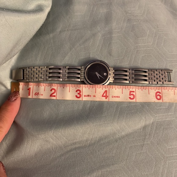 Beautiful diamond Movado watch - Picture 5 of 5